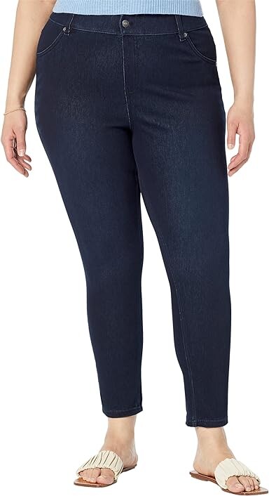https://img.shopstyle-cdn.com/sim/43/39/43394930d667b1c32766b1b3646ed98f_best/hue-plus-size-ultra-soft-denim-skimmer-black-indigo-wash-womens-jeans.jpg