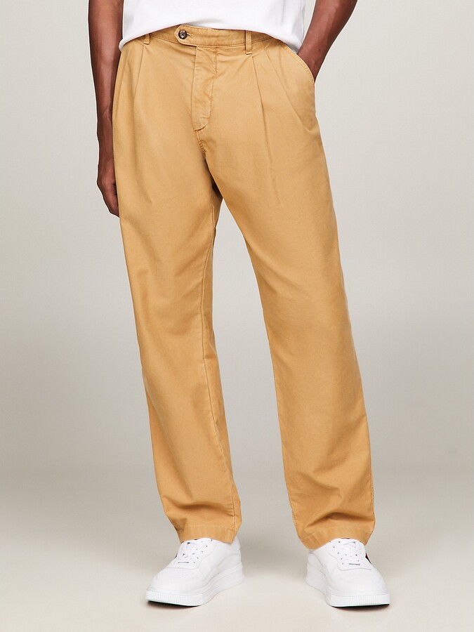 Tommy Hilfiger Men's Tapered Fit Garment-Dyed Chino - Brown - 31W x 34L