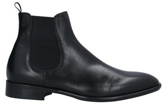 roberto cavalli chelsea leather boots