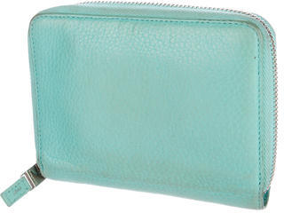 Tiffany & Co. Pebbled Leather Zip Wallet
