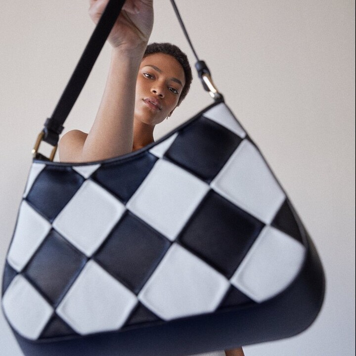 alohas marshmallow scacchi black & white