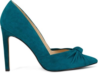 teal pumps