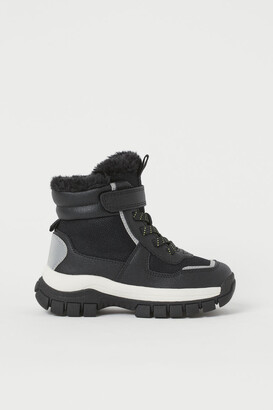h&m boys shoes