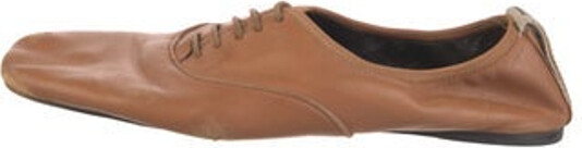 Loewe Leather Ballet Flats Brown Signature Logo Square-Toes Lace-Up Closure at Uppers Unfortunately, due to restrictions, this item may not be eligible for shipping in all areas.