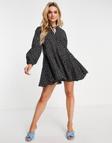 Thumbnail for your product : Glamorous mini swing dress with pleated hem in black mini floral