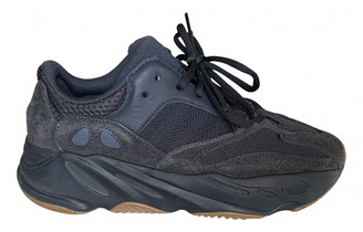 yeezy 700 womens sale