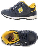 Thumbnail for your product : Naturino Low-tops & trainers