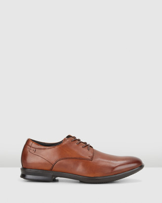 Hush Puppies Men's Brown Brogues & Oxfords - Cale