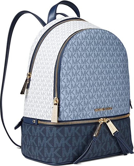 Total 58+ imagen michael kors blue flower backpack Abzlocal.mx