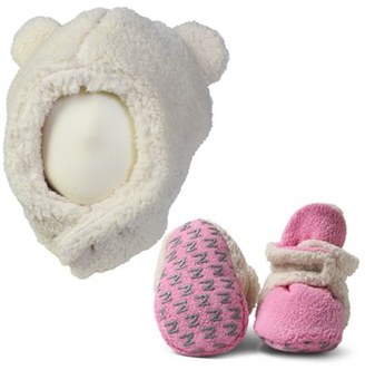 Zutano Infant Furry Bear Hat & Gripper Bootie Set