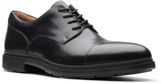 clarks mens comfort shoes