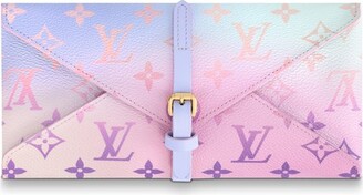 Louis Vuitton Etui Voyage Pouch Monogram Canvas GM - ShopStyle Clutches