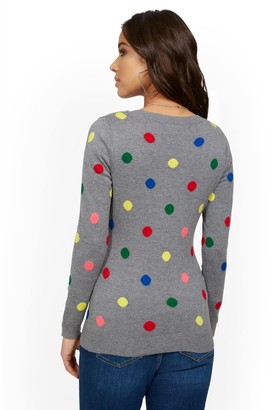 New York & Co. Essential V-Neck Sweater - Dot-Print |