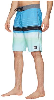 Quiksilver Highline Swell Vision 21 Boardshorts Men's Swimwear