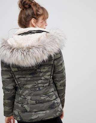 New Look Fitted Padded Parka Camo Jacket