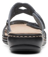 clarks leisa charm