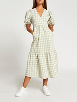 Thumbnail for your product : River Island Texture Gingham Wrap Midi Dress-green