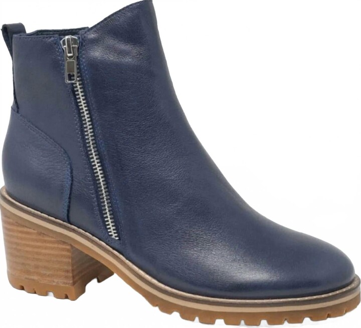 Django & Juliette Women's Birdi Boot In Navy Leather