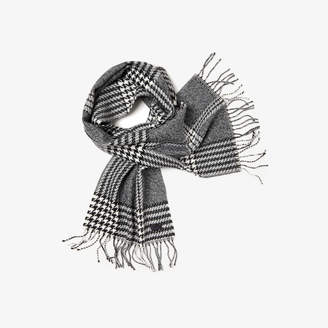 Lacoste Men's Fringed Houndstooth Jacquard Wool Scarf