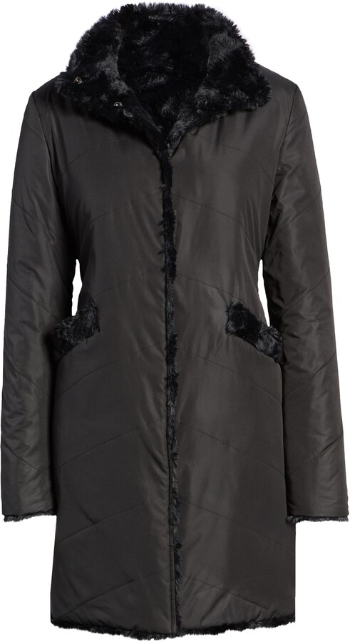 Winter Coats Women Faux Fur Hood, Reversible Faux Fur Hooded Coat In Black And White