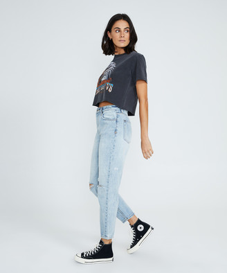 The People Vs. Vulture Crop Tee Washed Black