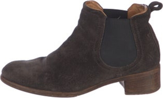 Alberto Fermani Suede Ankle Chelsea Boots Brown Round-Toes Zip Closures at Shafts