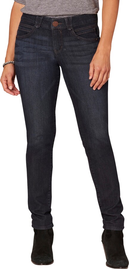 Democracy Mid-Rise Stretch Curvy Fitted 30" Jegging