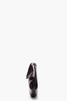 Thumbnail for your product : Alexander McQueen Black Leather De Manta City Clutch