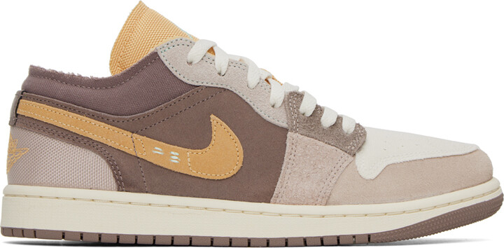 nike brown jordan