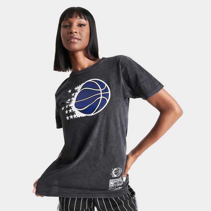 Mitchell And Ness Men's Mitchell & Ness New York Knicks NBA Shatter Graphic  T-Shirt - ShopStyle
