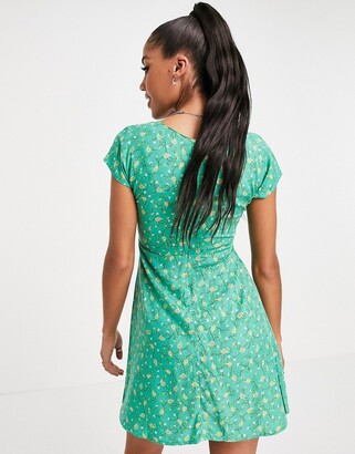 Motel mini tea dress with ruched bust in green paisley