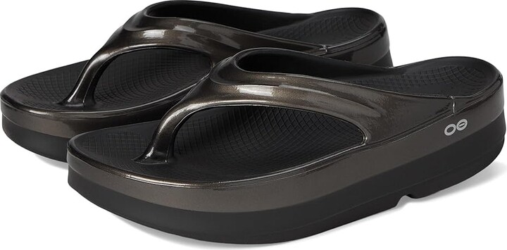 OOFOS Oomega Oolala Stacked Women's Wedge Shoes Titanium Mirror : 5 M