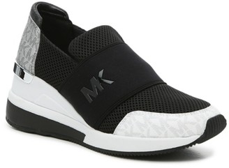 michael kors felix scuba and embossed leather sneaker