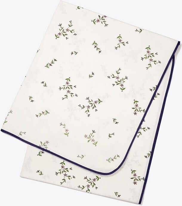 Jolie Fleur Square Tablecloth, 70"