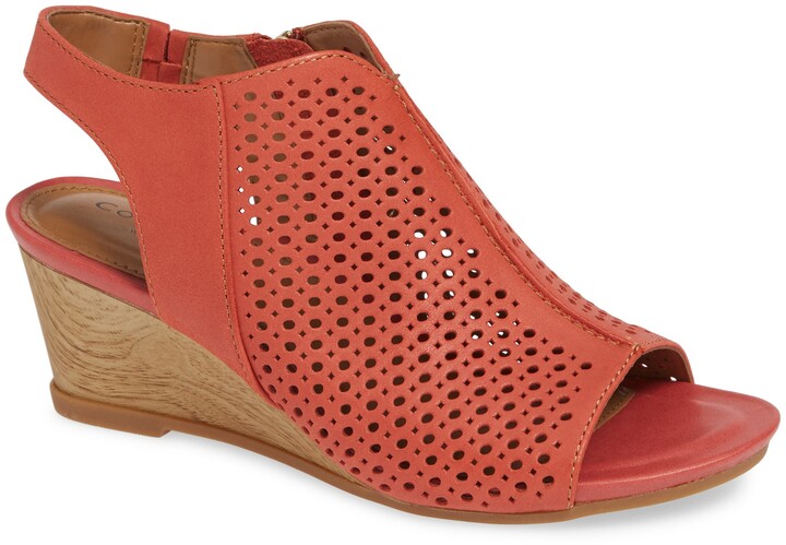 comfortiva gabrielle wedge sandal