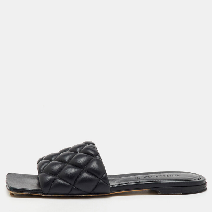 Bottega Veneta Black Quilted Leather Lido Flat Slide Sandals Size 36