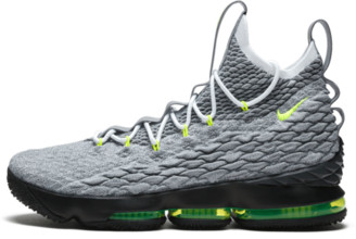 lebron 15 shoes