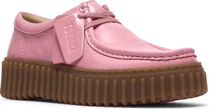 Clarks Torhill Bee Chukka Sneaker