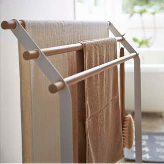 Yamazaki Home Tosca Bath Towel Hanger