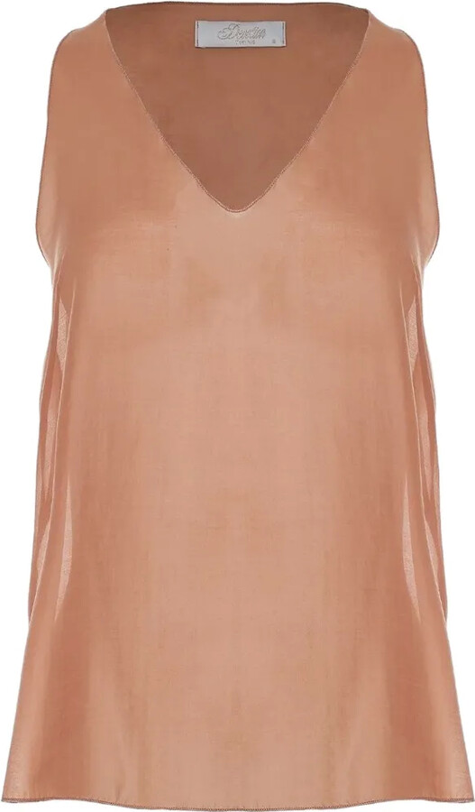 Devotion V-neck sleeveless blouse