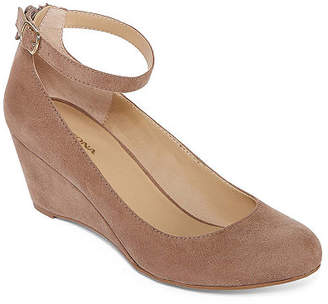 ankle strap wedge pump