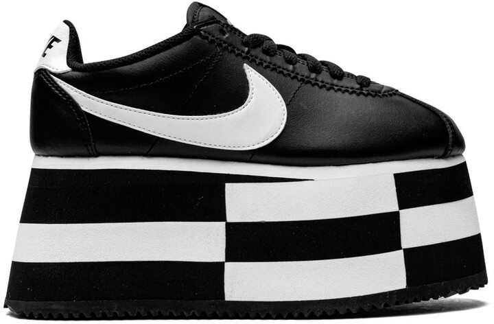nike platform sneaker