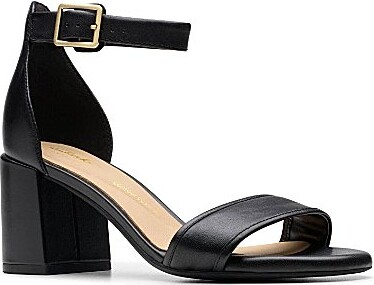Clarks Signature Ezoria Mae Leather Ankle Strap Block Heel Dress Sandals