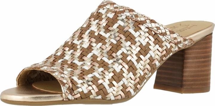 naturalizer etta platform sandal