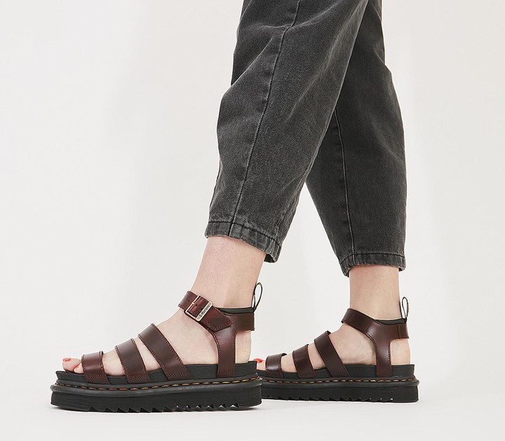 dr martens voss sandals charro brando