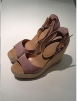Thumbnail for your product : Hermes Pink Suede Sandals