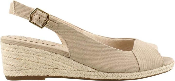 LifeStride Women's Socialite Espadrille Wedge Sandal Taupe 8.5 M US