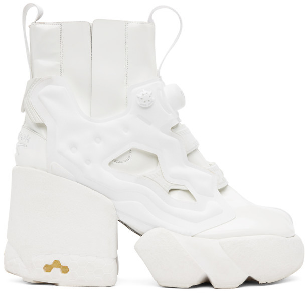 all white reebok pumps