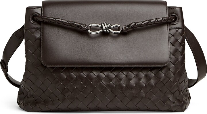 Bottega Veneta Medium Leather Andiamo Messenger Bag