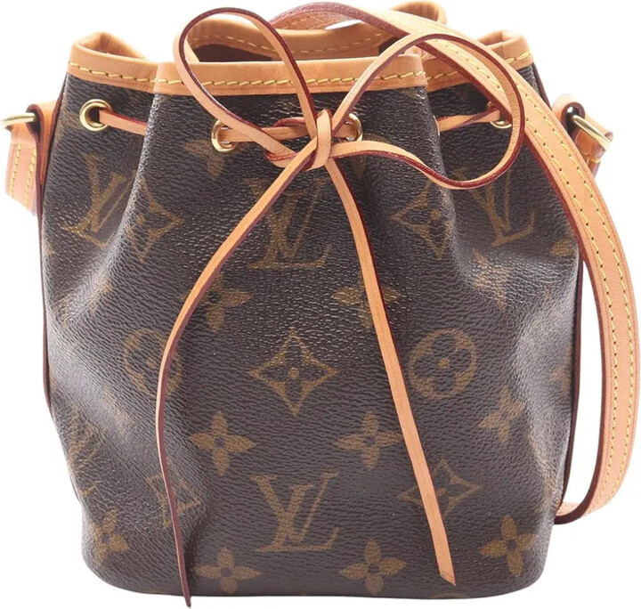 Louis Vuitton Pre-Owned 2017 Monogram Nano Noe bucket bag
